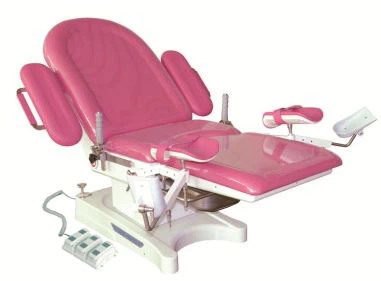 婦人科医のテーブル外科用品